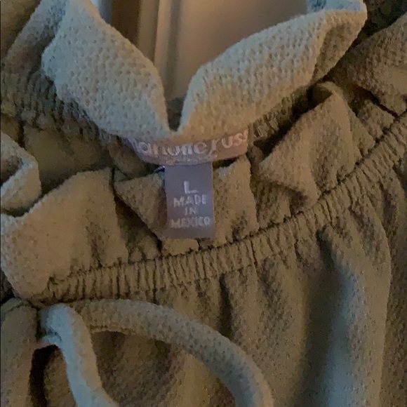 Off shoulder blouse - Picture 2 of 2